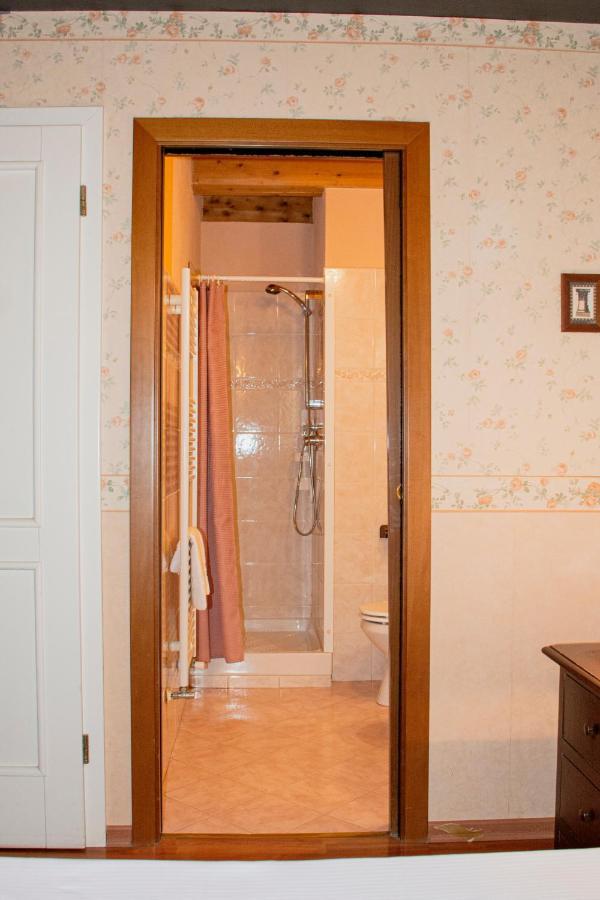 Hotel Capitelli ตรีเอสเต ภายนอก รูปภาพ