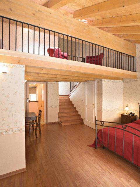 Hotel Capitelli ตรีเอสเต ภายนอก รูปภาพ